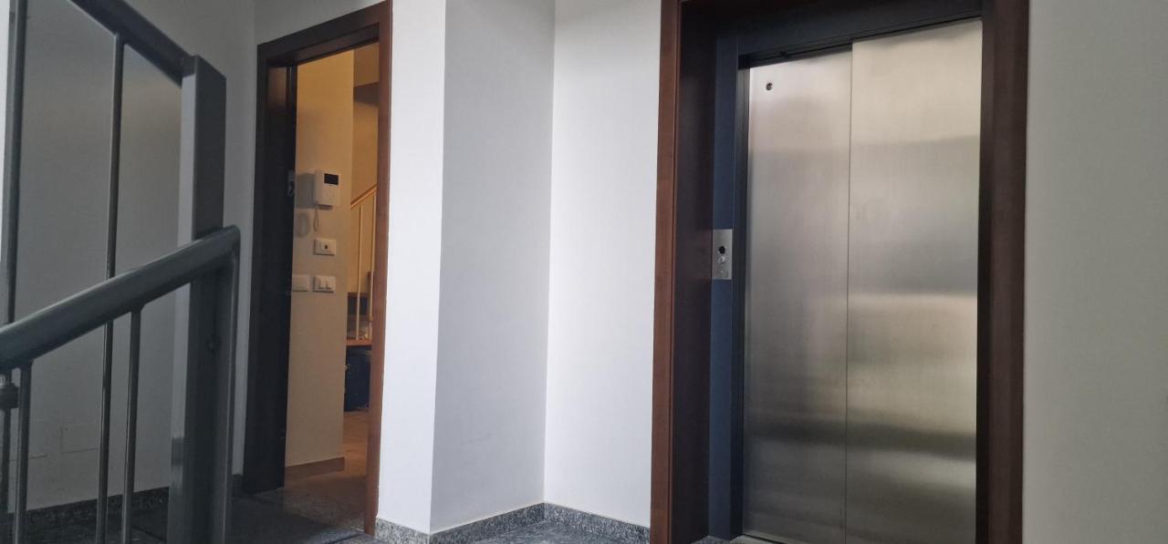 Charmant E Spazioso Monolocale A Due Passi Dalla Martesana Милано Екстериор снимка